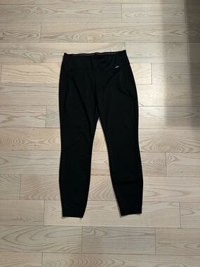 Patagonia Black Active Leggings with Small Logo